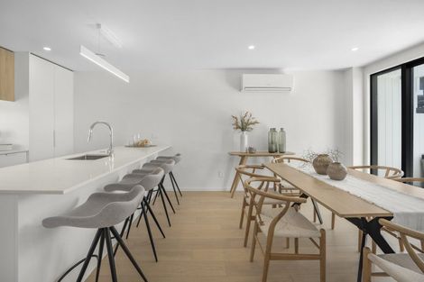 Photo of property in 2 Pascoe Avenue, Paremata, Porirua, 5026