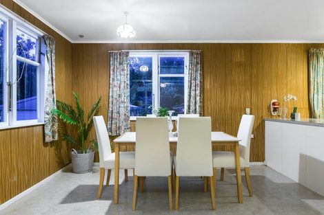 Photo of property in 43 Sievers Grove, Cannons Creek, Porirua, 5024