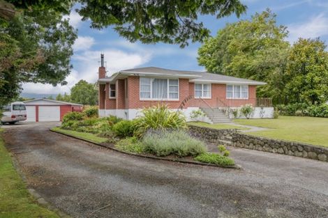 Photo of property in 361 Arapaepae Road, Levin, 5571