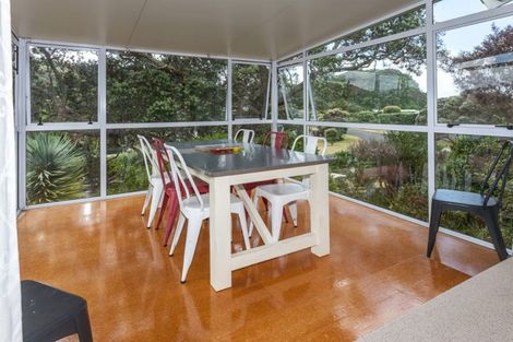 Photo of property in 18 Fishermans Cove, Army Bay, Whangaparaoa, 0930