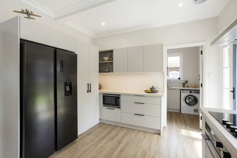 Photo of property in 1 Spencer Street, Andersons Bay, Dunedin, 9013