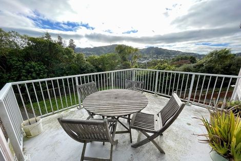 Photo of property in 111 Cockayne Road, Khandallah, Wellington, 6035