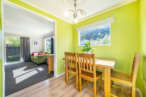 Photo of property in 31 Trelawney Road, Wainuiomata, Lower Hutt, 5014