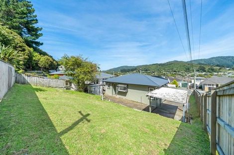 Photo of property in 71 Petrie Street, Wainuiomata, Lower Hutt, 5014