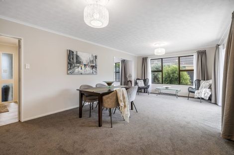 Photo of property in 121 Prestons Road, Redwood, Christchurch, 8051