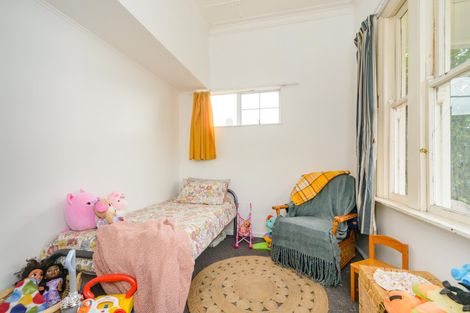 Photo of property in 42 Pascal Street, Palmerston North, 4410