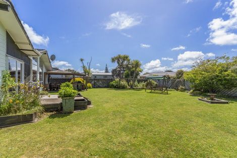 Photo of property in 34 Scott Avenue, Otaki Beach, Otaki, 5512