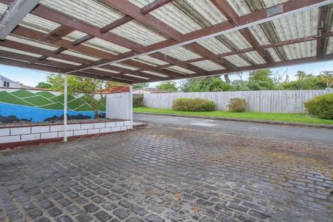 Photo of property in 1/39 Seabrook Avenue, New Lynn, Auckland, 0600