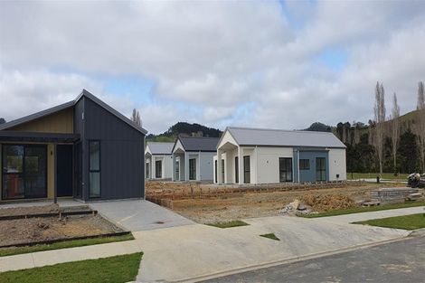 Photo of property in 5 Mataikokako Loop, Kawakawa Bay, 2585