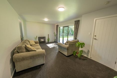 Photo of property in 32 High Street, Leeston, 7632