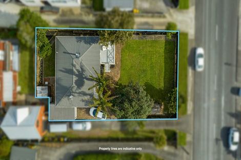 Photo of property in 82 Rosier Road, Glen Eden, Auckland, 0602