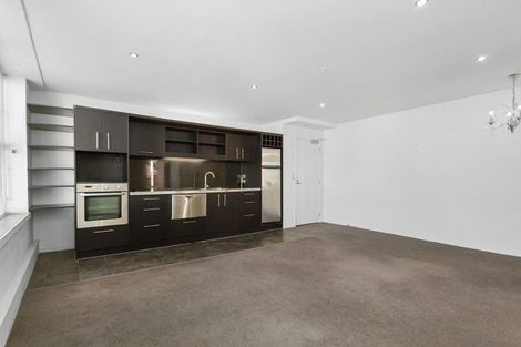 Photo of property in 5c/123 Molesworth Street, Thorndon, Wellington, 6011