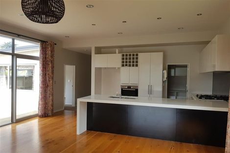 Photo of property in 16 Timberland Drive, Silverdale, 0932