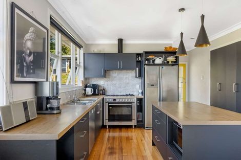 Photo of property in 223 Powderham Street, New Plymouth, 4310