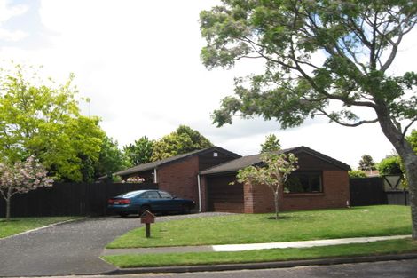 Photo of property in 181 Walter Strevens Drive, Conifer Grove, Takanini, 2112