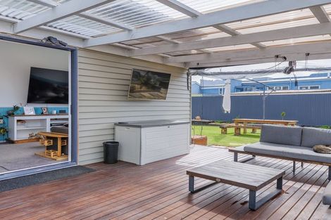 Photo of property in 8 George Street, Waimate, 7924