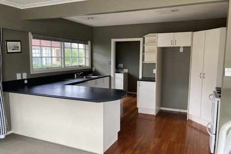 Photo of property in 33 Church Lane, Merivale, Christchurch, 8014