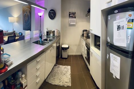 Photo of property in Piermont Apartments, 4i/82 Cable Street, Te Aro, Wellington, 6011