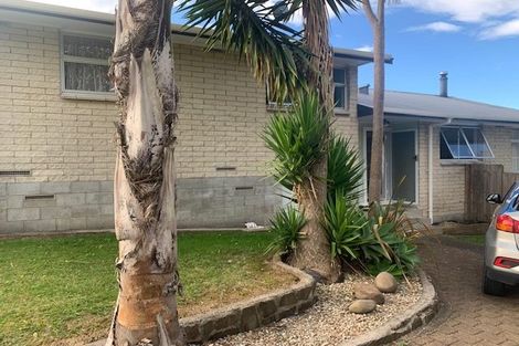 Photo of property in 26 Resolution Road, Welcome Bay, Tauranga, 3112