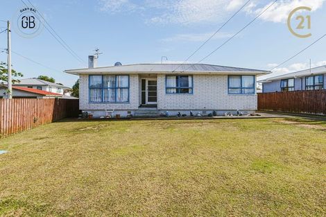 Photo of property in 25 Olive Crescent, Papatoetoe, Auckland, 2025
