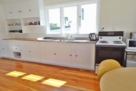 Photo of property in 145 Cambridge Street, Levin, 5510