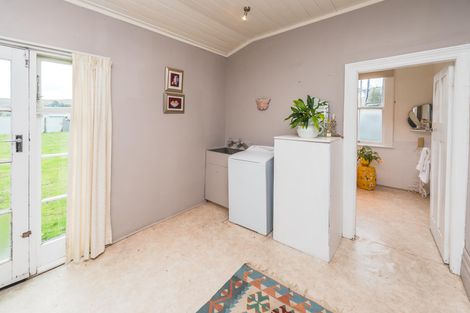 Photo of property in 17 Kelvin Street, Aramoho, Whanganui, 4500