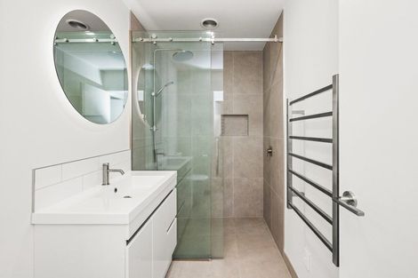 Photo of property in 43b Meeanee Road, Taradale, Napier, 4112