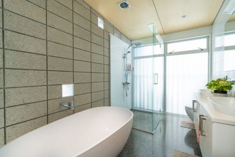 Photo of property in 12 Kurapoto Lane, Rainbow Point, Taupo, 3330