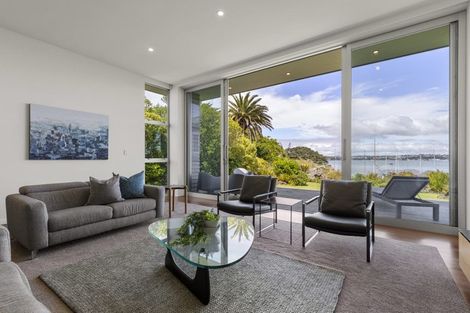 Photo of property in 5c Church Street, Devonport, Auckland, 0624