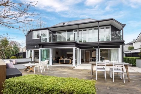 Photo of property in 3/37 Totara Street, Fendalton, Christchurch, 8041