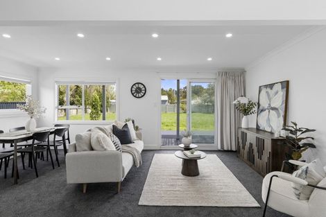 Photo of property in 35 Frederick Street, Carterton, 5713