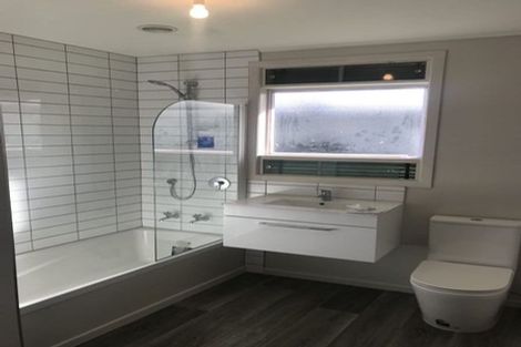 Photo of property in 8/335 Kennedy Road, Pirimai, Napier, 4112