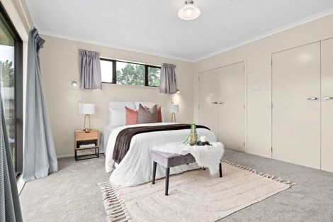 Photo of property in 66 Southsea Crescent, Silverdale, Hamilton, 3216