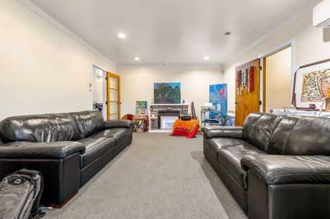 Photo of property in 12 Glendene Avenue, Glendene, Auckland, 0602