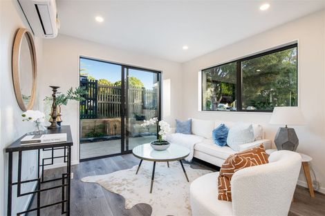 Photo of property in 50a Sherwood Avenue, Te Atatu South, Auckland, 0610