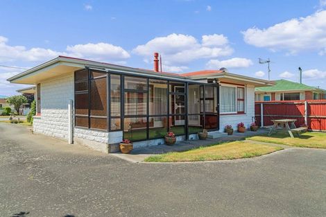 Photo of property in 146 Springs Road, Hornby, Christchurch, 8042