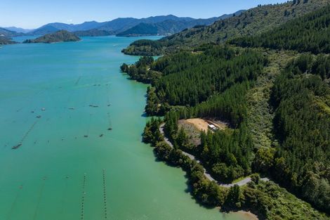 Photo of property in 4954 Kenepuru Road, Ohauparuparu Bay, Picton, 7282