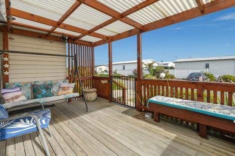 Photo of property in 11 Kamahi Crescent, Papamoa Beach, Papamoa, 3118