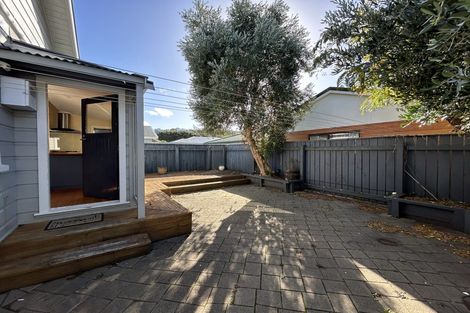 Photo of property in 51 Rotherham Terrace, Miramar, Wellington, 6022