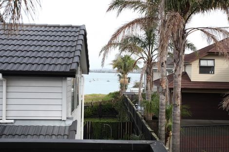 Photo of property in 139 Bucklands Beach Road, Bucklands Beach, Auckland, 2012