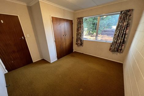 Photo of property in 2/206 Ruahine Street, Roslyn, Palmerston North, 4414