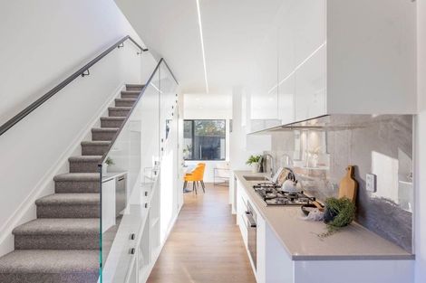 Photo of property in 21a Hazel Avenue, Mount Roskill, Auckland, 1041