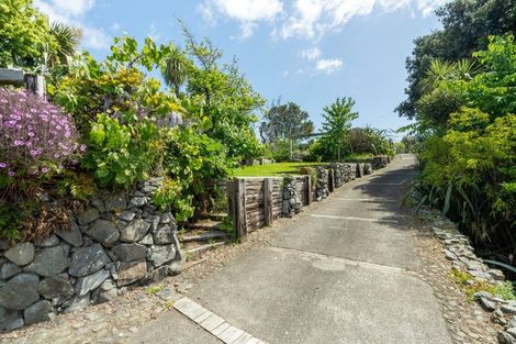 Photo of property in 160 Wellington Road, Paekakariki, 5034