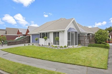 Photo of property in 23 Althorp Place, Avonhead, Christchurch, 8042