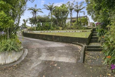 Photo of property in 54 Poto Road, Normandale, Lower Hutt, 5010