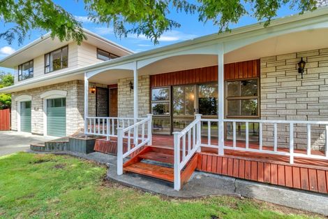 Photo of property in 10 Pollen Street, Woodville, 4920