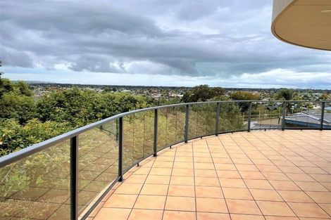 Photo of property in 75 Churchill Drive, Taradale, Napier, 4112