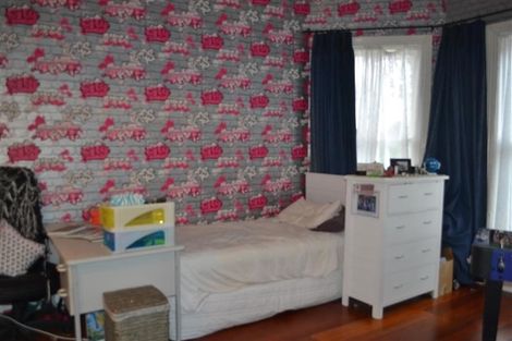 Photo of property in 26 Takiroa Street, Urenui, 4375