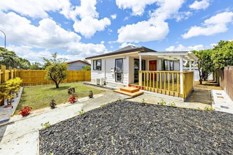 Photo of property in 1/149 Te Irirangi Drive, Flat Bush, Auckland, 2019