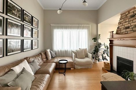 Photo of property in 18 Wairakei Street, Greenlane, Auckland, 1051